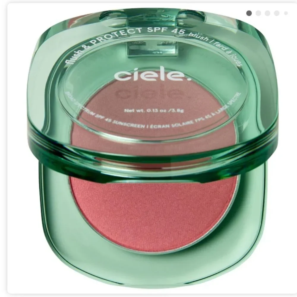 ciele flush & PROTECT SPF 45+ powder blush
